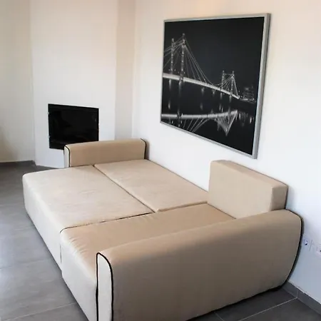 Nina's Cozy Agia Triada (Thessaloniki)